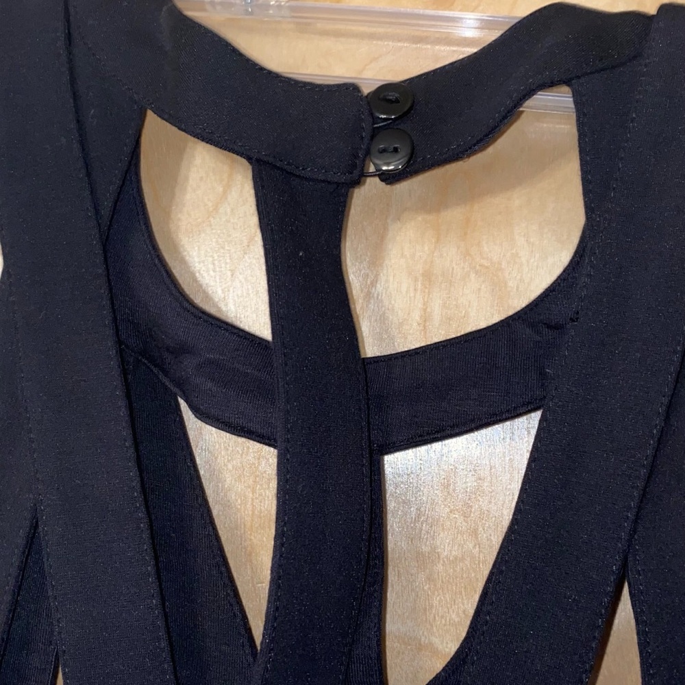 Dress - Picture 4 of 6